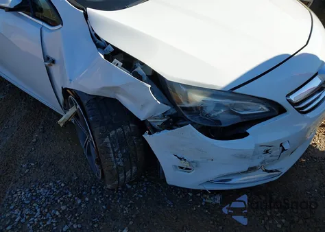 2016 Buick Cascada Premium z USA, uszkodzony, nr VIN W04WT3N51GG025153